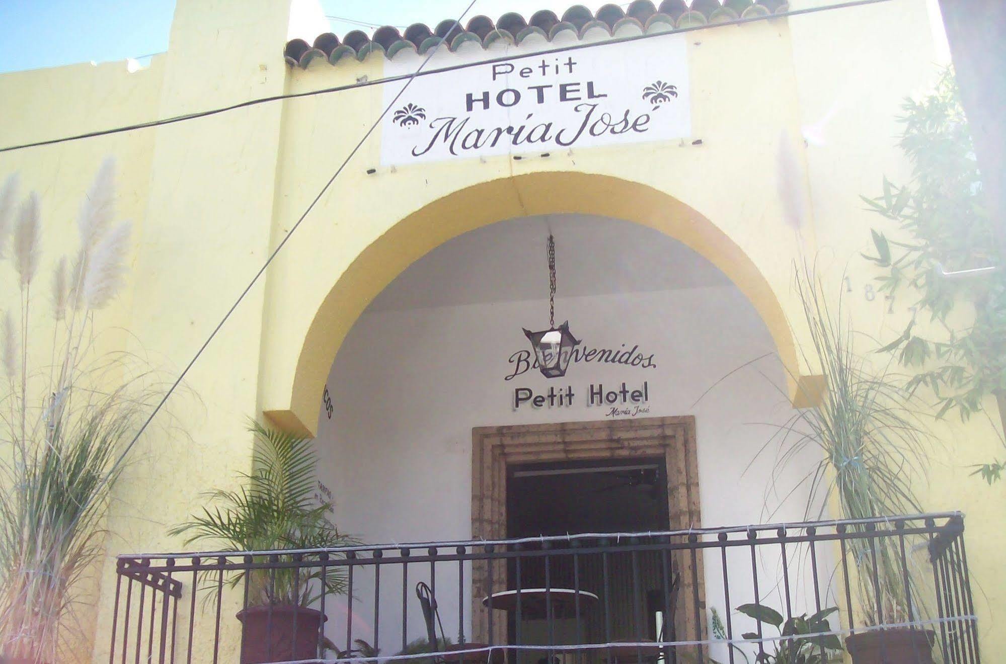Hotel Casona グアダラハラ エクステリア 写真